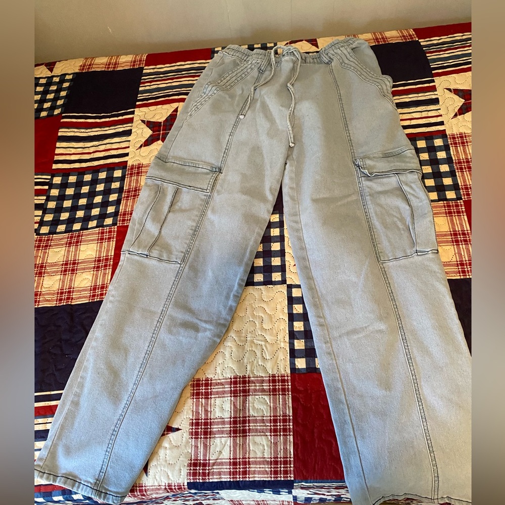 Madden Girl Light Gray Relaxed Jeans